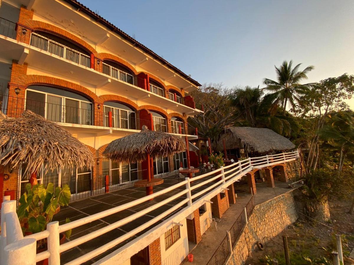 Traditional Sierra Leon Oceanfront Rooms - Adults Only Puerto Vallarta Exterior photo