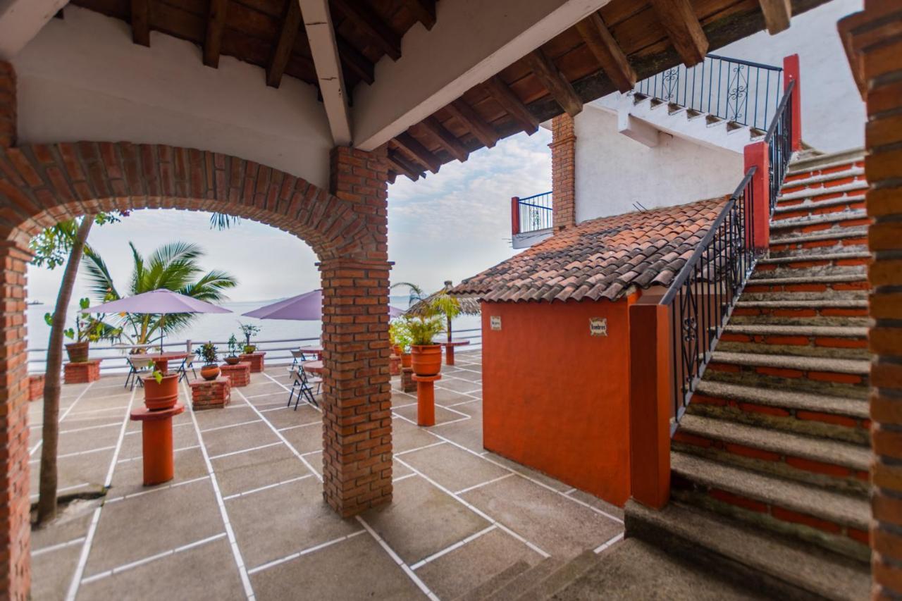 Traditional Sierra Leon Oceanfront Rooms - Adults Only Puerto Vallarta Exterior photo