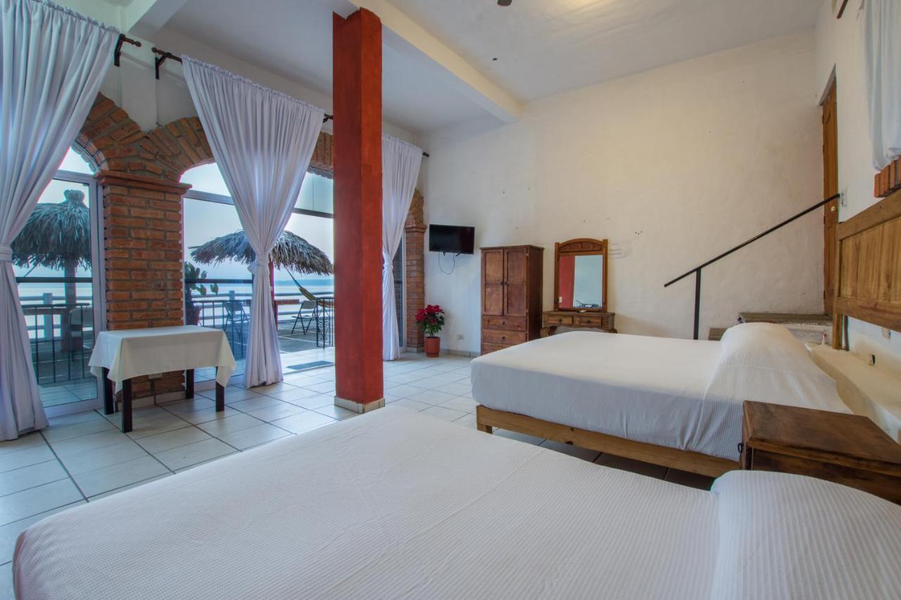 Traditional Sierra Leon Oceanfront Rooms - Adults Only Puerto Vallarta Exterior photo