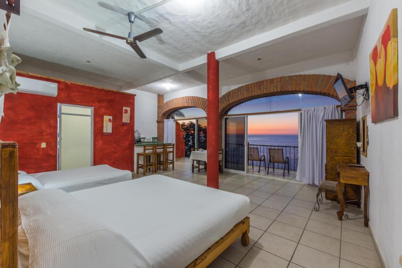 Traditional Sierra Leon Oceanfront Rooms - Adults Only Puerto Vallarta Exterior photo